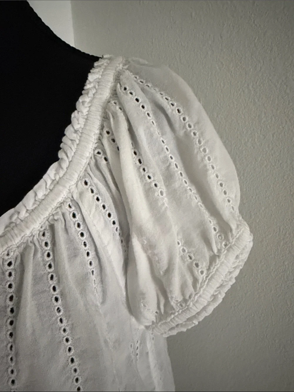 Old Navy lightweight white